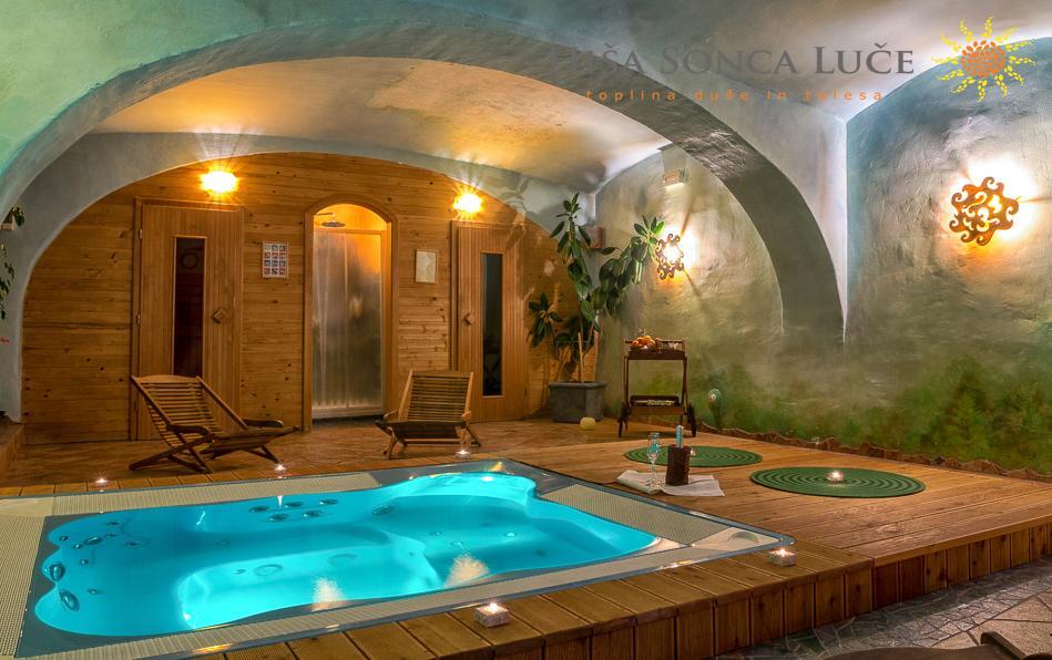 Guest House Hisa Sonca Luče Εξωτερικό φωτογραφία